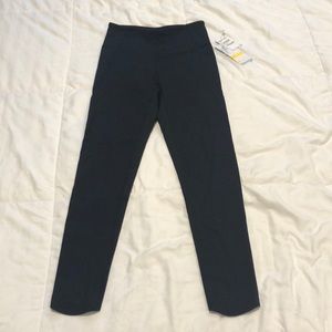NWOT Zella high waist 7/8 pocket legging
